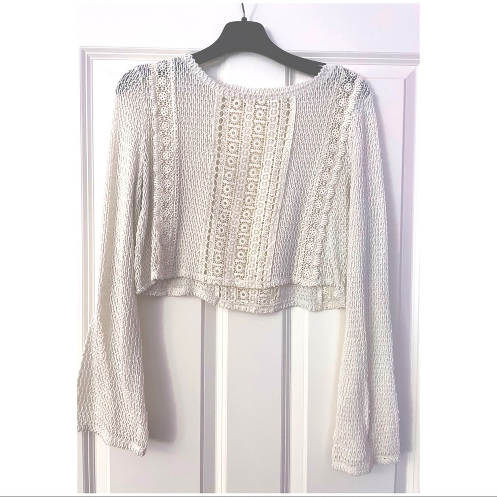 Bell sleeve crochet knit cropped top